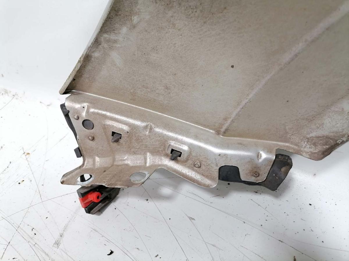 Opel Astra H original Kotflügel vorn rechts Z157 Starsilber Bj.2006